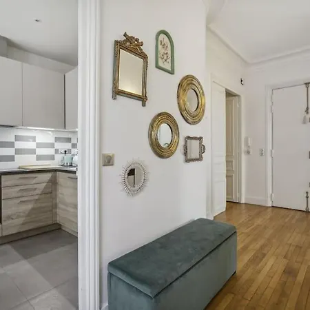 Apartament Superbe Appart. Parisien A Trocadero - Tour Eiffel *